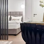 Do-zentrum - Rohdiamant Fuer 4 Personen Mit Privatparkplatz