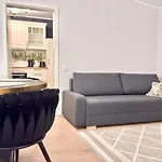 Do-zentrum - Rohdiamant Fuer 4 Personen Mit Privatparkplatz Daire Dortmund