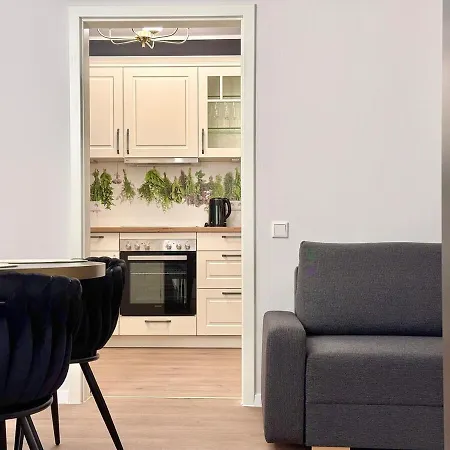 Appartement Do-zentrum - Rohdiamant Fuer 4 Personen Mit Privatparkplatz *