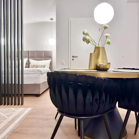 Do-zentrum - Rohdiamant Fuer 4 Personen Mit Privatparkplatz Apartment Dortmund