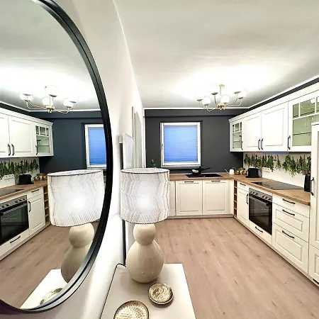 Do-zentrum - Rohdiamant Fuer 4 Personen Mit Privatparkplatz Appartamento *